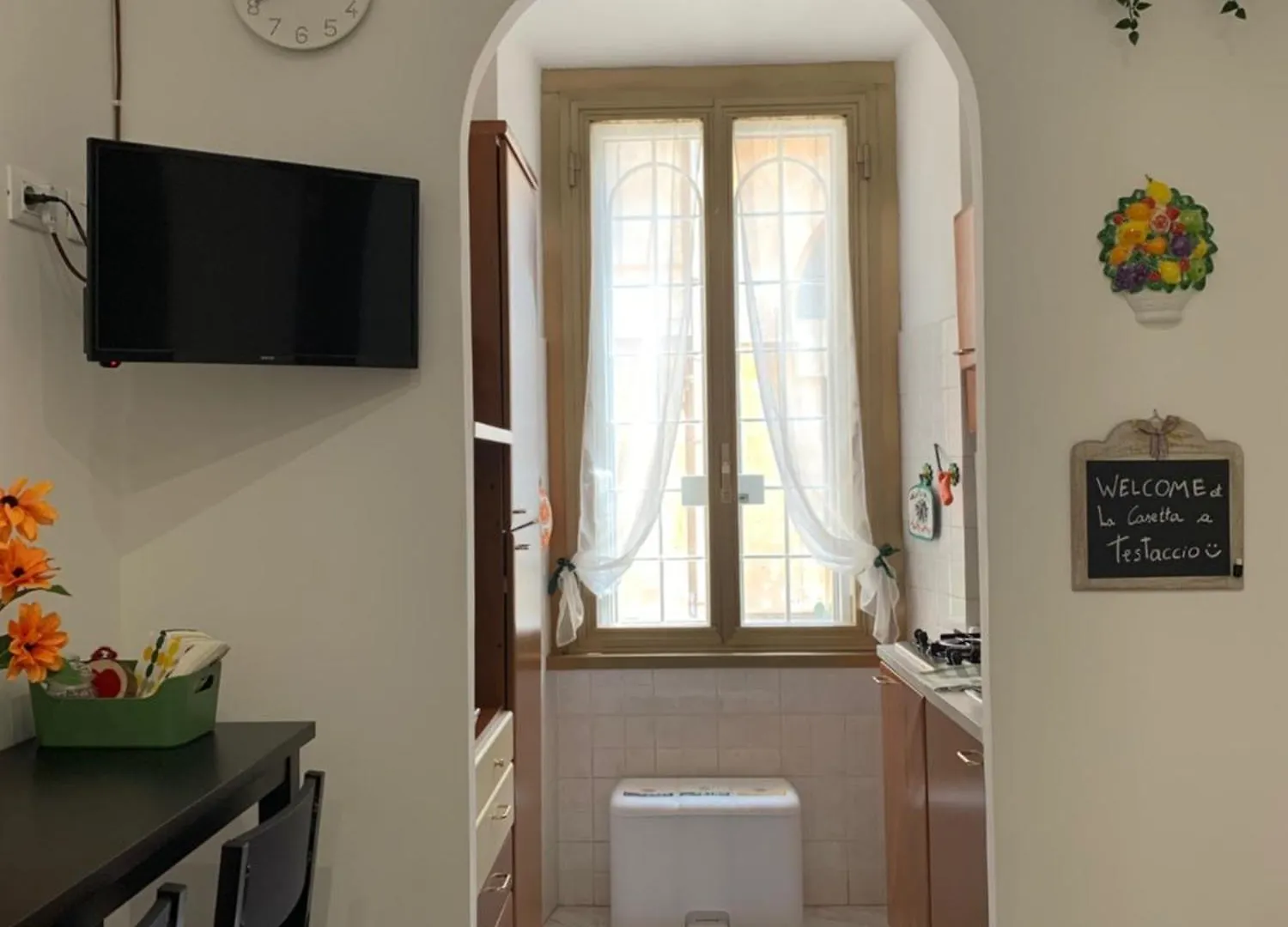 Cozy Home In Authentic Neighborhood Rome Apartment