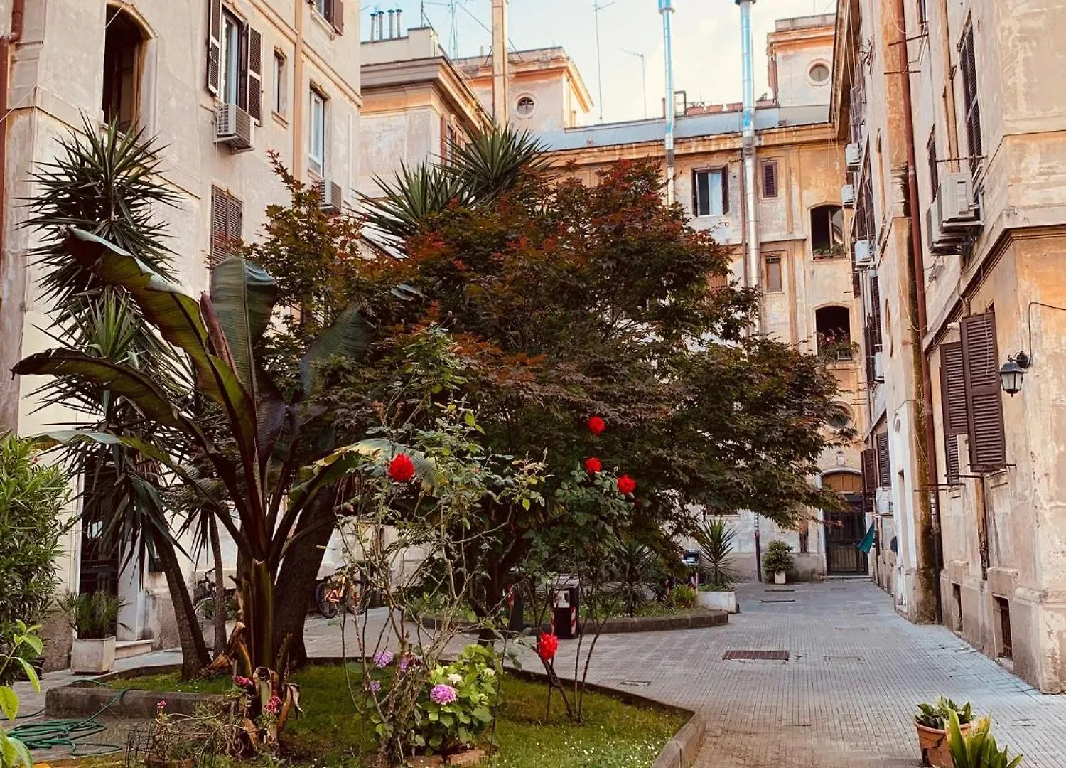 Apartment Cozy Home In Authentic Neighborhood Rome