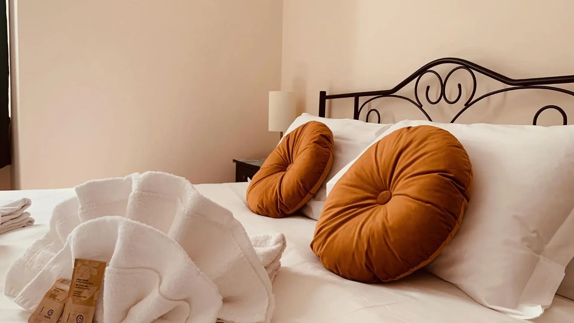 דירה רומא Cozy Home In Authentic Neighborhood